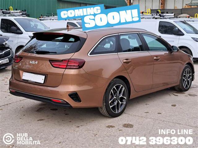 KIA Ceed 1.6 CRDi 136 CV MHEV DCT SW Business Class Immagine 4