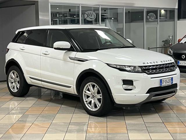 LAND ROVER Range Rover Evoque 2.2 TD4 5p. Pure Immagine 1