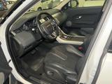 LAND ROVER Range Rover Evoque 2.2 TD4 5p. Pure