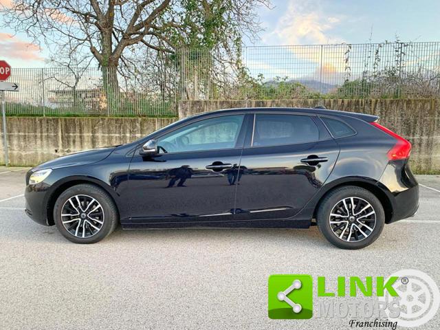 VOLVO V40 D2 Business Plus Garanzia 12 Mesi inclusa Immagine 4