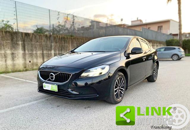 VOLVO V40 D2 Business Plus Garanzia 12 Mesi inclusa Immagine 0