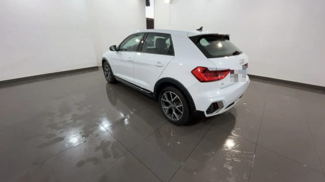 AUDI A1 citycarver 30 TFSI S tronic #Vari.Colori Immagine 4