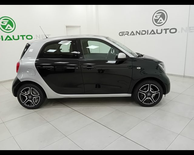 SMART ForFour II -  0.9 t Passion 90cv Immagine 3