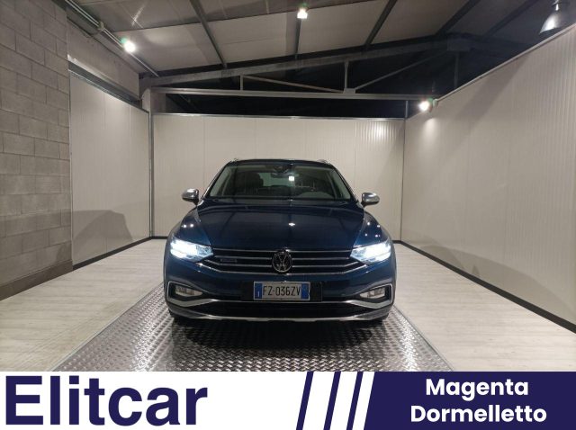 VOLKSWAGEN Passat Alltrack 2.0 TDI 190 CV 4MOTION DSG BMT Immagine 1