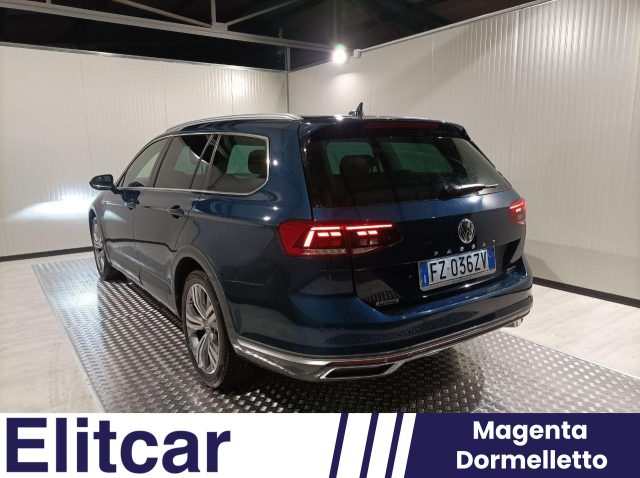 VOLKSWAGEN Passat Alltrack 2.0 TDI 190 CV 4MOTION DSG BMT Immagine 2