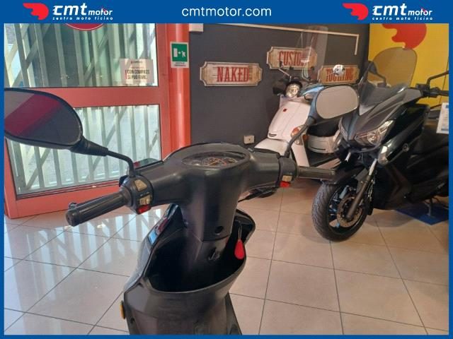 PEUGEOT V-Clic Finanziabile - Nero - 16000 Immagine 4