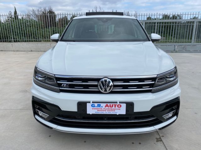 VOLKSWAGEN Tiguan 2.0 TDI 190 CV DSG 4MOTION R LINE TETTUCCIO Immagine 1