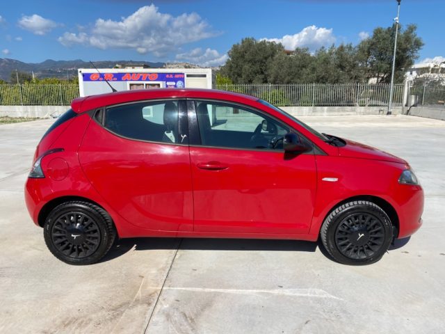 LANCIA Ypsilon 1.2 69 CV 5 porte Elefantino Immagine 2