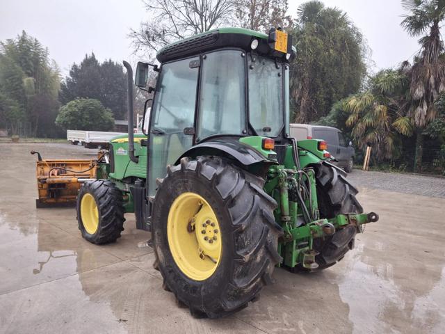 JOHN DEERE 5615 F Immagine 2