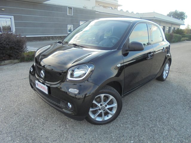 SMART ForFour 70 1.0 twinamic Passion n°25 Immagine 1