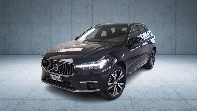 VOLVO XC60 B4 (d) automatico Core Immagine 0