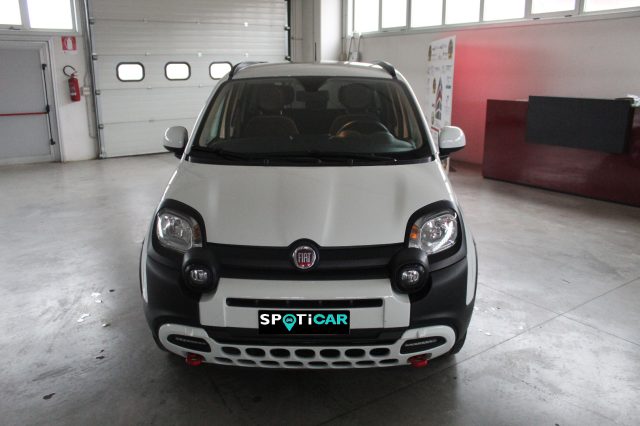 FIAT Panda 1.0 FireFly S&S Hybrid Cross Immagine 1