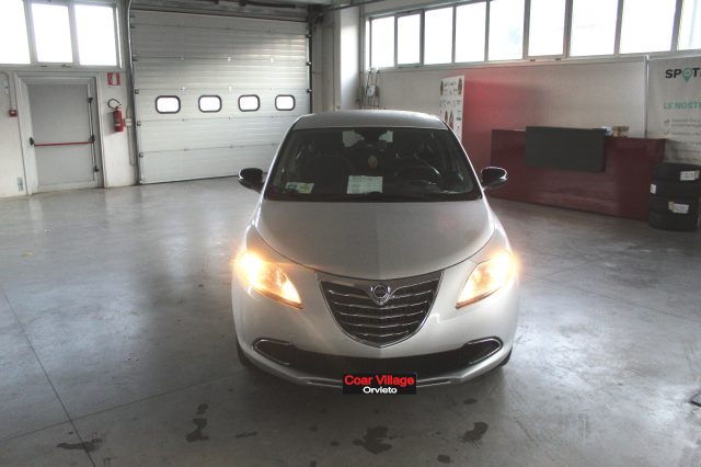 LANCIA Ypsilon 1.2 69 CV 5 porte Gold Immagine 1