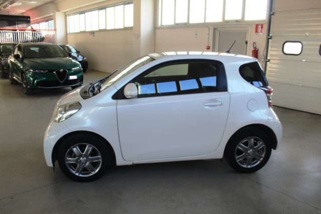 TOYOTA iQ 1.0 Multidrive Immagine 2