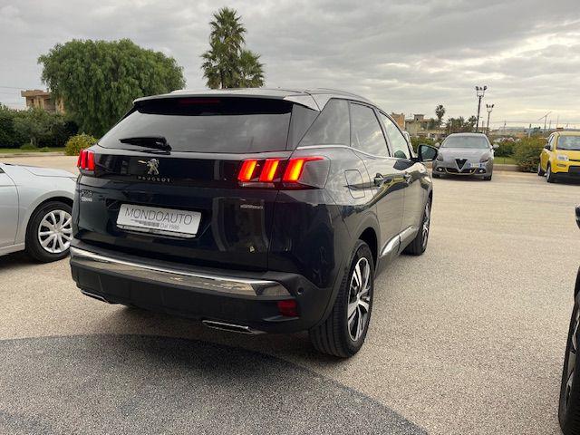 PEUGEOT 3008 BlueHDi 130 S&S EAT8 GT Line Immagine 2