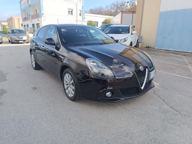 ALFA ROMEO Giulietta 1.6 JTDm Venduta Immagine 3