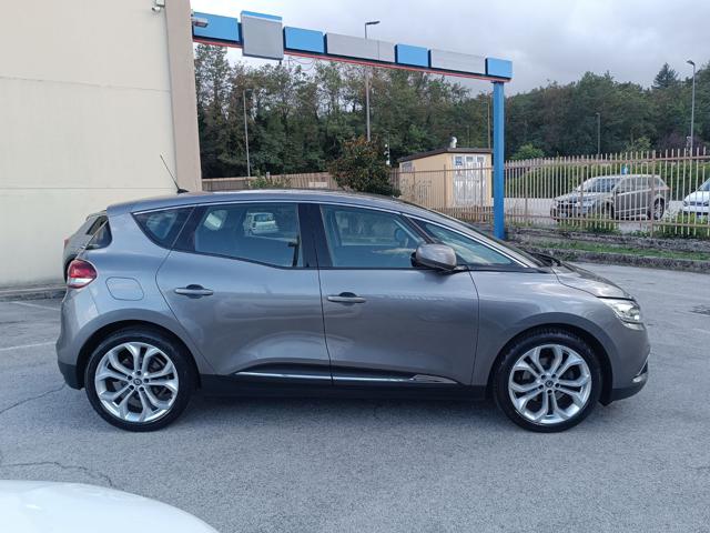 RENAULT Scenic Scénic dCi 8V 110 CV EDC Energy Intens Immagine 3