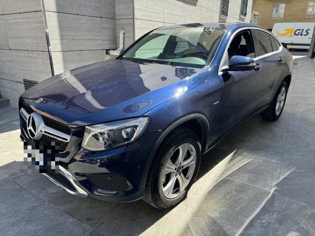 MERCEDES-BENZ GLC 350 e 4Matic Coupé Premium Immagine 2