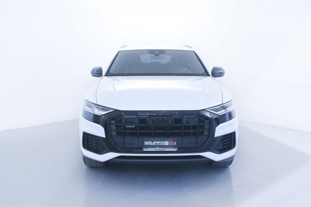 AUDI Q8 50 MHD 286 CV quattro tiptronic Sport BLACK PACK Immagine 2