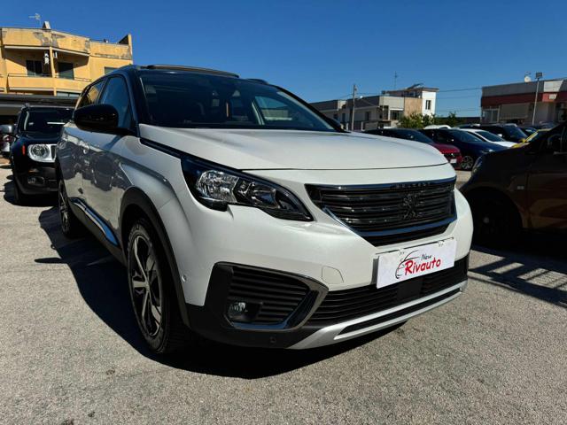 PEUGEOT 5008 BlueHDi 130 S&S EAT8 Allure 7 Posti Tetto Immagine 2