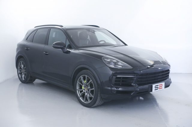 PORSCHE Cayenne 3.0 V6 E-Hybrid/MATRIX/BOSE/CERCHI 21'' Immagine 3