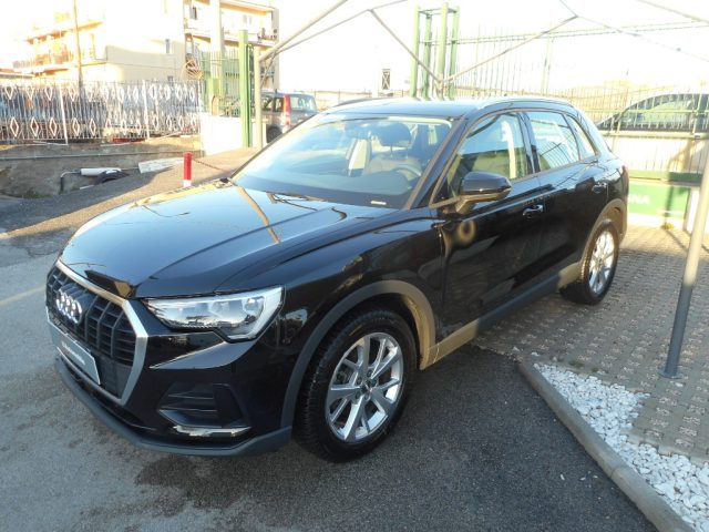 AUDI Q3 AUDI Q3 35 TDI quattro S line edition Immagine 1