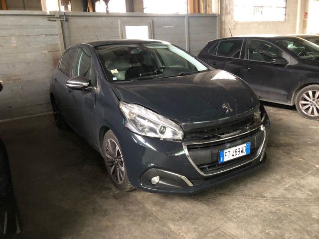 PEUGEOT 208 1° serie BlueHDi 100 S&S 5 porte Active Immagine 1