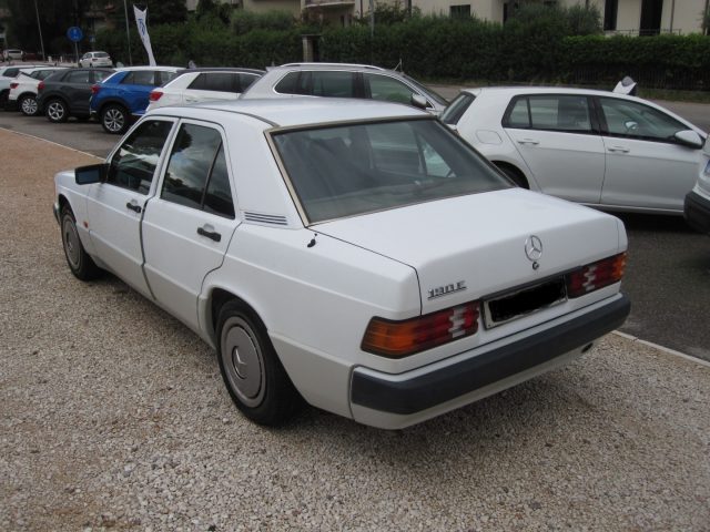 MERCEDES-BENZ 190 2.0 E Immagine 3