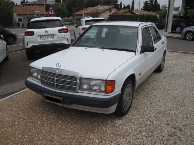 MERCEDES-BENZ 190 2.0 E Immagine 0