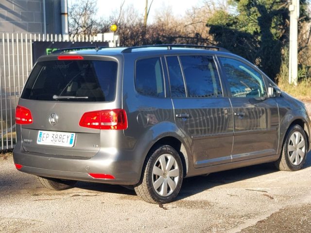 VOLKSWAGEN Touran Business 1.6 TDI 7 posti Immagine 3