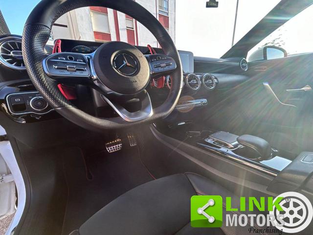 MERCEDES-BENZ A 200 d Automatic Premium AMG Immagine 4