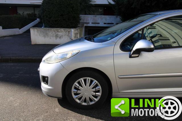 PEUGEOT 207 Plus 1.4 8V 75CV 3p. ECO GPL Immagine 3