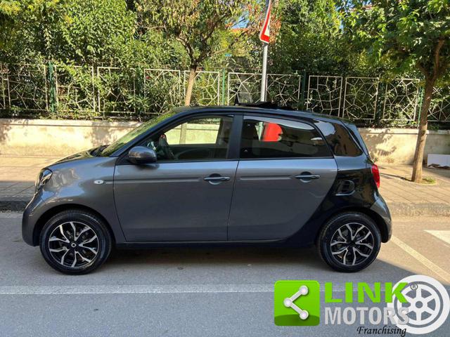 SMART ForFour 90 0.9 Turbo benzina cabrio Immagine 3