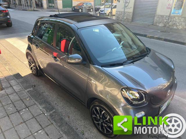 SMART ForFour 90 0.9 Turbo benzina cabrio Immagine 2