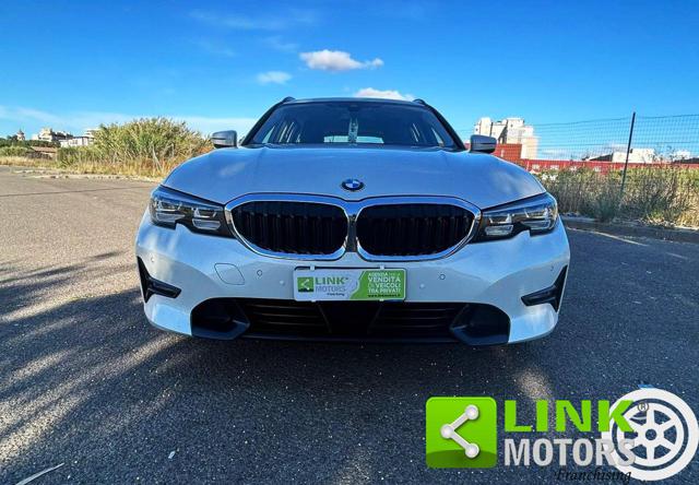 BMW 320 d Touring 190CV x drive m sport Immagine 1