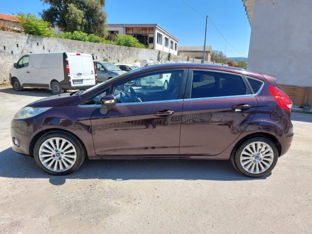 FORD Fiesta 1.2 82 CV 5 porte Immagine 1