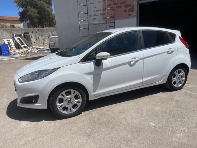 FORD Fiesta 1.5 TDCi 75CV 5 porte Immagine 3