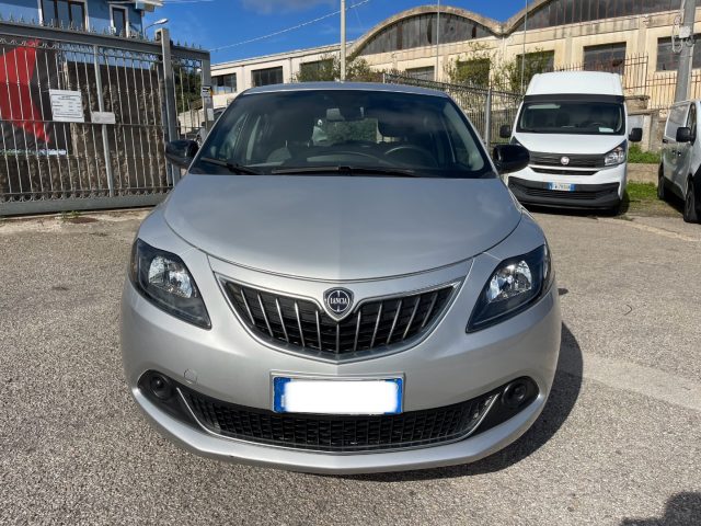 LANCIA Ypsilon 1.0  5 porte Immagine 3