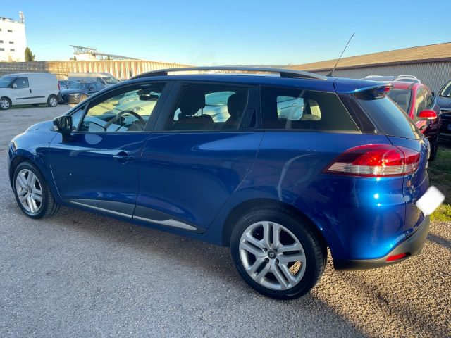 RENAULT Clio dCi 8V 75 CV 5 porte Immagine 2