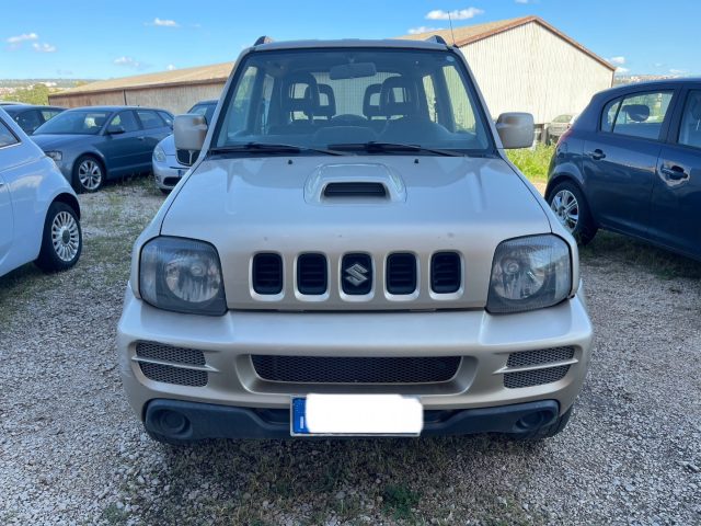 SUZUKI Jimny 1.5 DDiS cat 4WD JLX Immagine 2