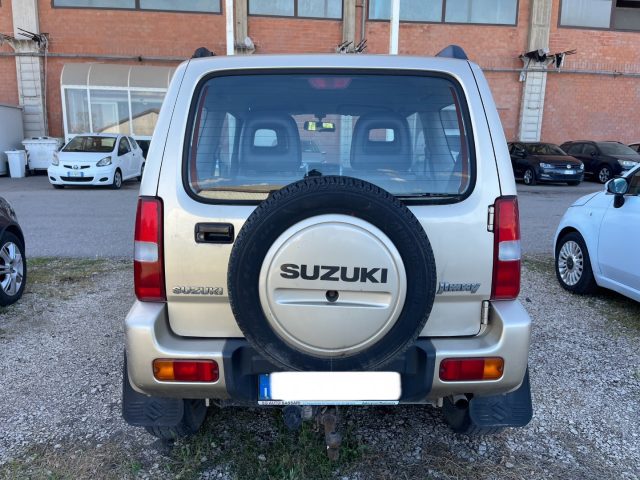 SUZUKI Jimny 1.5 DDiS cat 4WD JLX Immagine 3