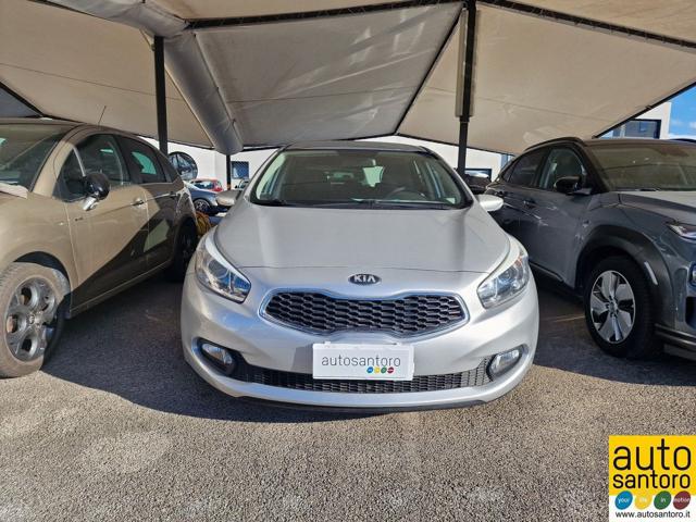 KIA cee'd 1.4 CRDi 5 porte Cool Immagine 1