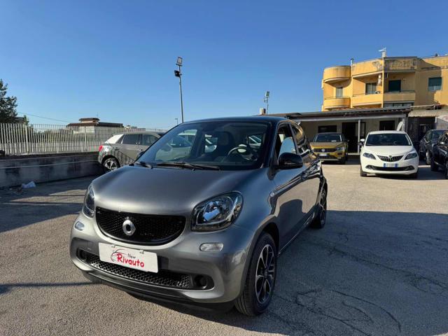 SMART ForFour 70 1.0 Passion Immagine 1