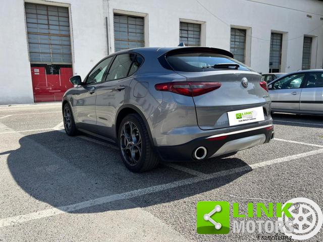 ALFA ROMEO Stelvio 2.2 Turbodiesel 180 CV AT8 RWD Super Immagine 4