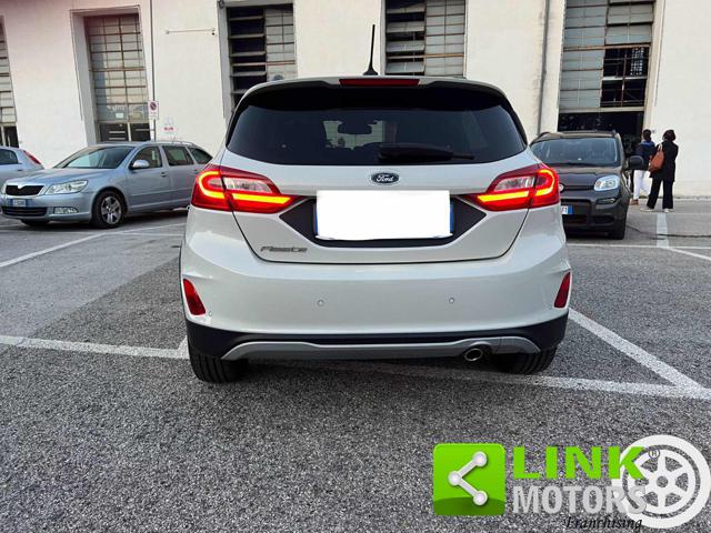 FORD Fiesta 1.5 EcoBlue 5 porte Connect Immagine 4