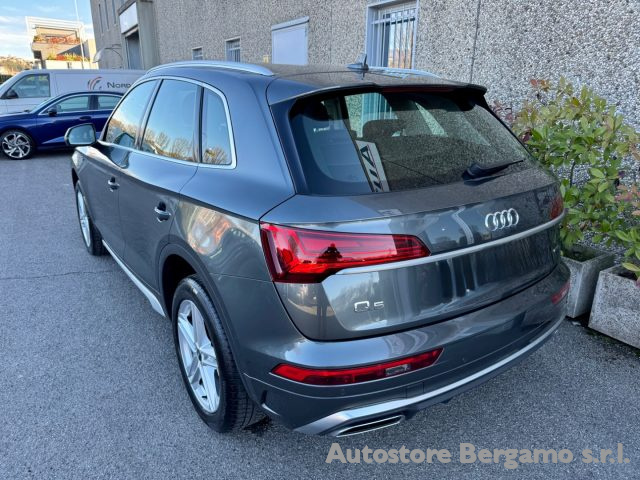 AUDI Q5 40 TDI 204 CV quattro S tronic S line"VIRTUAL" Immagine 3