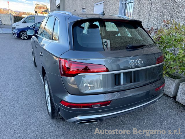 AUDI Q5 40 TDI 204 CV quattro S tronic S line"VIRTUAL" Immagine 4