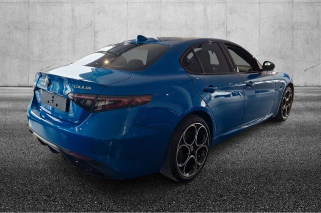 ALFA ROMEO Giulia 2.0 Turbo 280 CV AT8 AWD Q4 Competizione Immagine 2