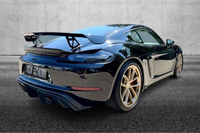 PORSCHE Cayman 718 Cayman 4.0 GT4 Immagine 2