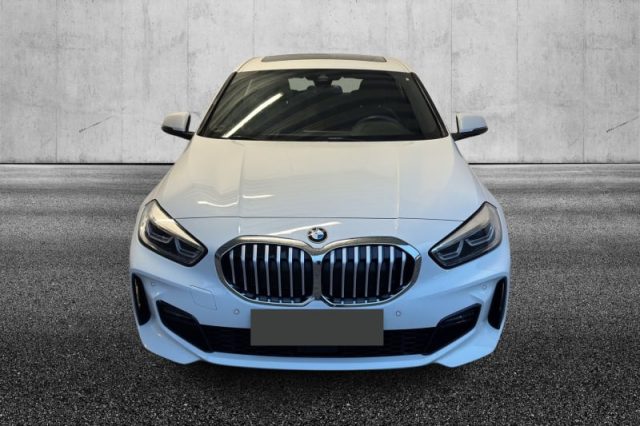 BMW 118 i 5p. Msport Immagine 2